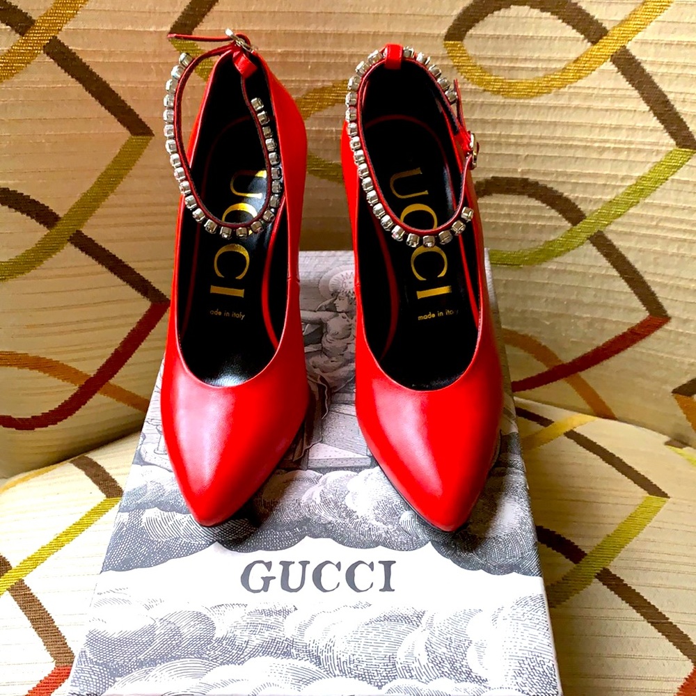 Auth. Gucci Malaga kid Heron Red heels size 38(7.5)